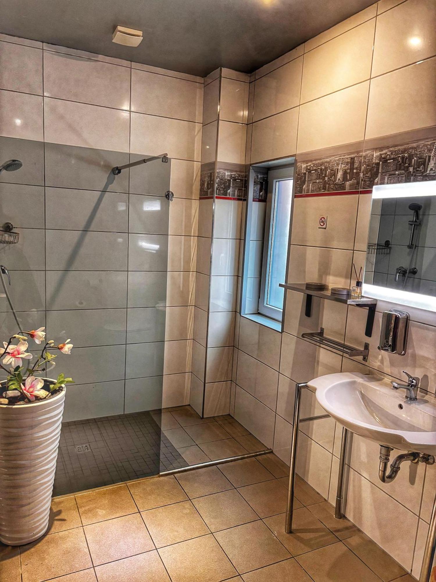 Guest house 108